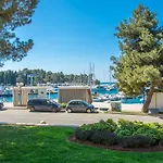 Apartment Riva Porec